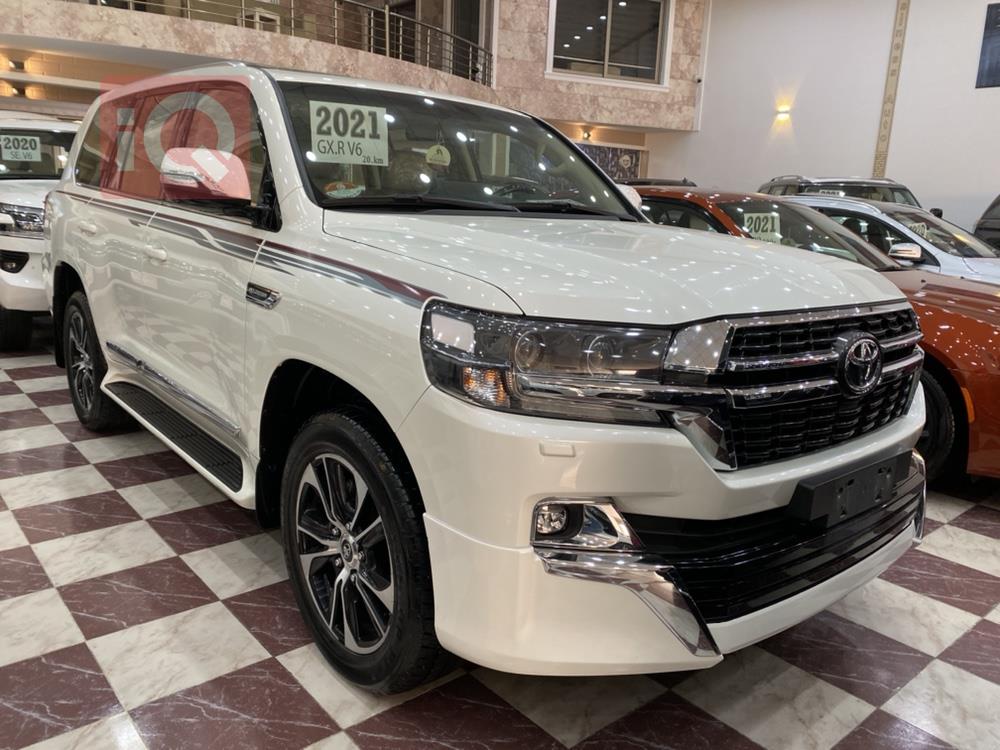 تويوتا لاندكروزر